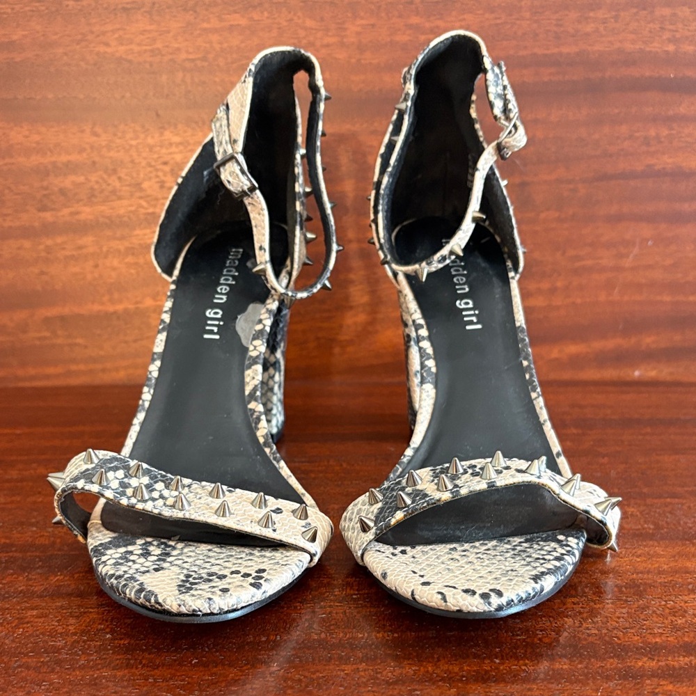 Madden Girl Black and Cream Snakeskin Heels